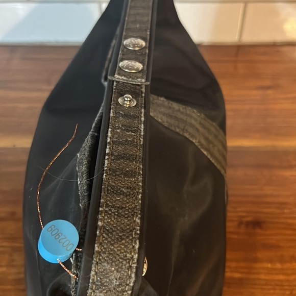 COPY - Fendi bag. Vintage pecan canvas penguin - Picture 3 of 14